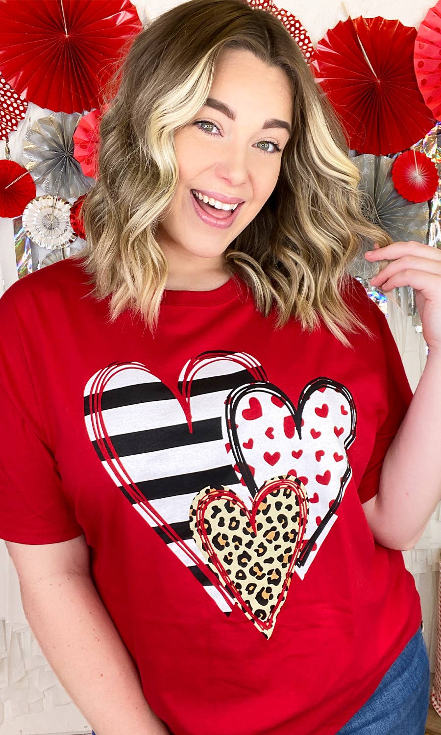 Doodle Hearts Graphic Tee