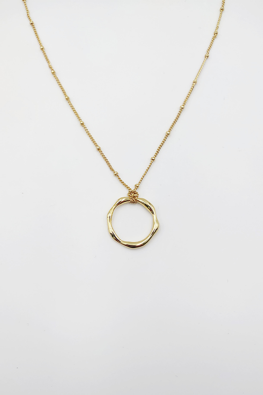 Geometric Design Hollow Circle Clavicle Necklace
